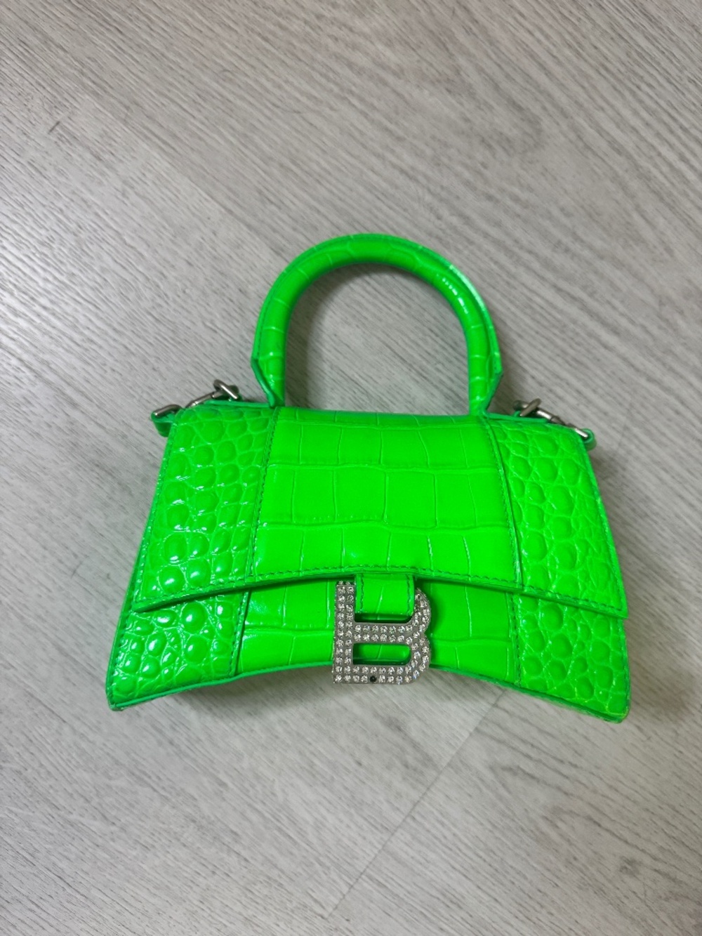 balenciaga hourglass
